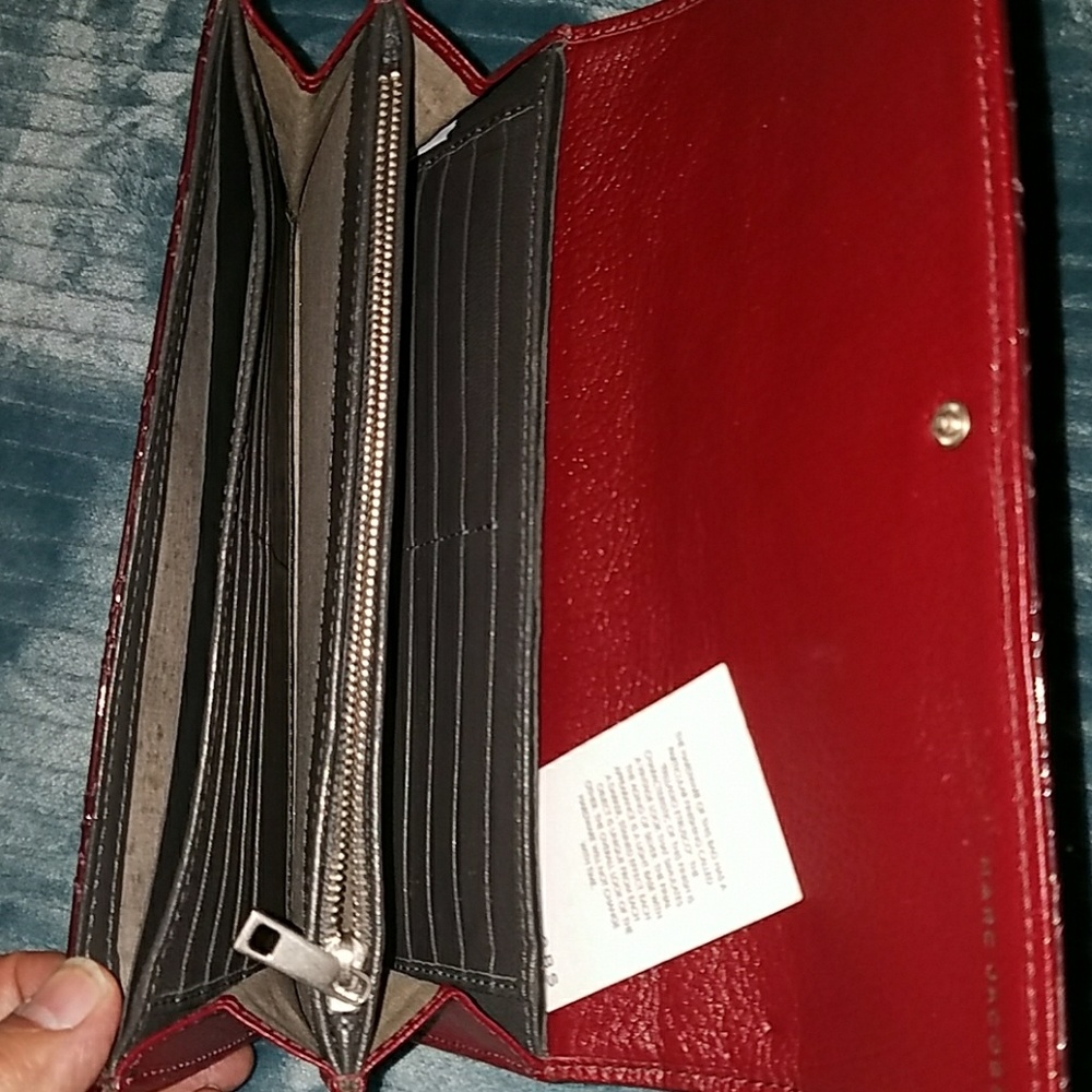 Wallet - Picture 3 of 4